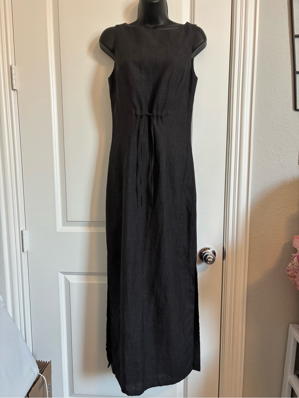 Tristen & Iseut Sleeveless Black Linen Maxi Dress with Waist Tie
